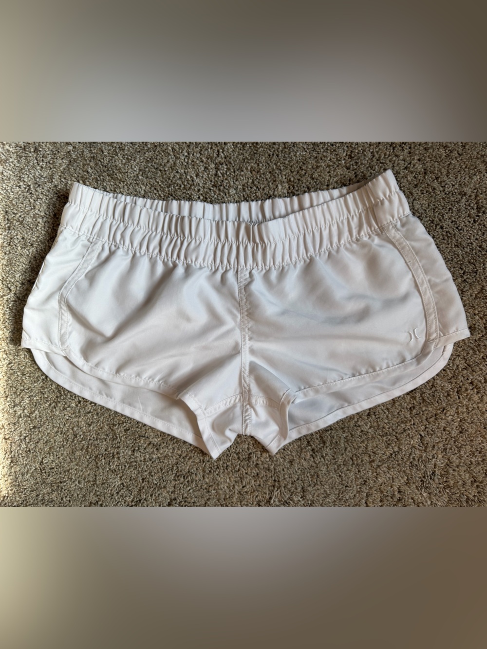 Hurley White Short Shorts